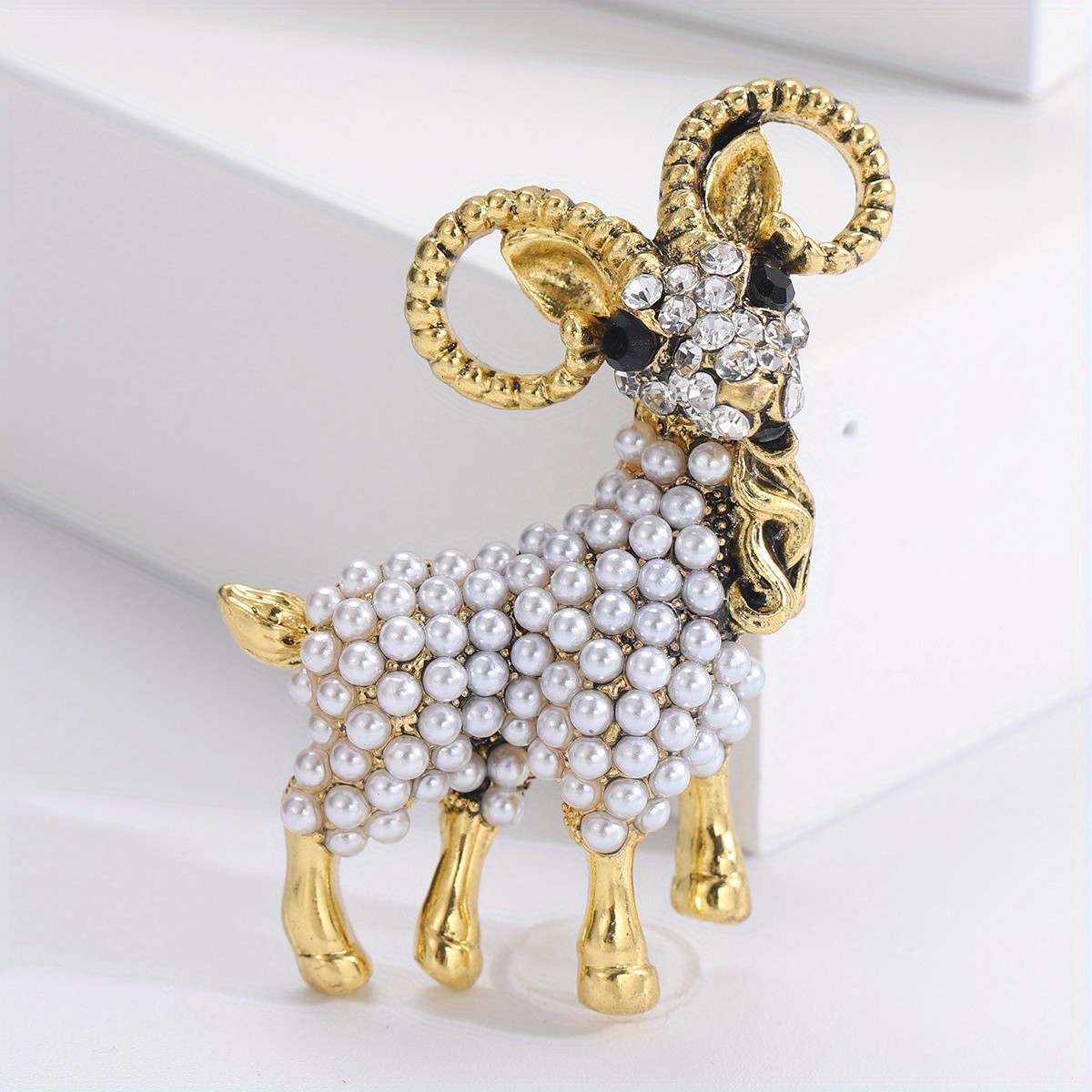 Personalized Sheep Brooch Versatile Exquisite and Cute Animal Pins